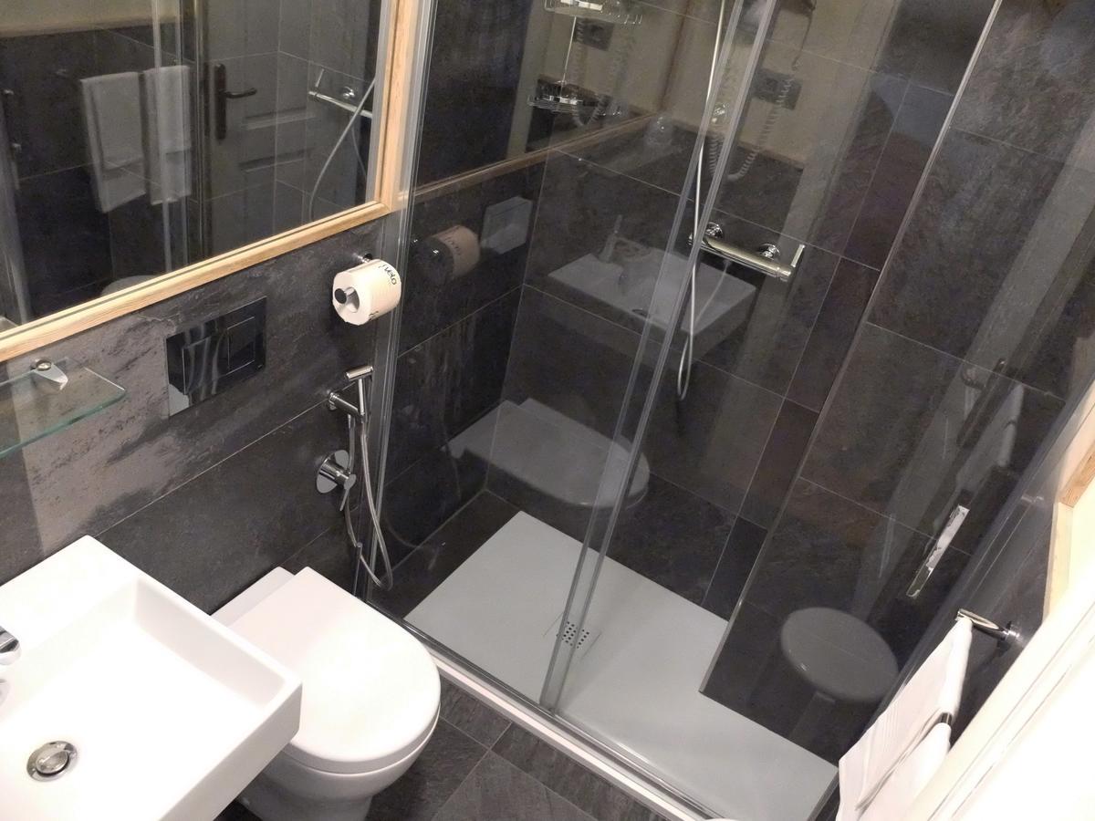 Hotel Fosson ブレウイル・チェルヴィナイア エクステリア 写真